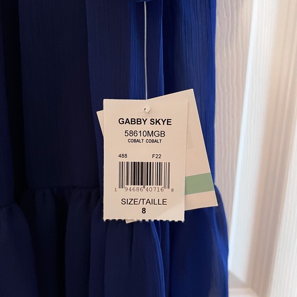 Chiffon flounce dress - Picture 3 of 5